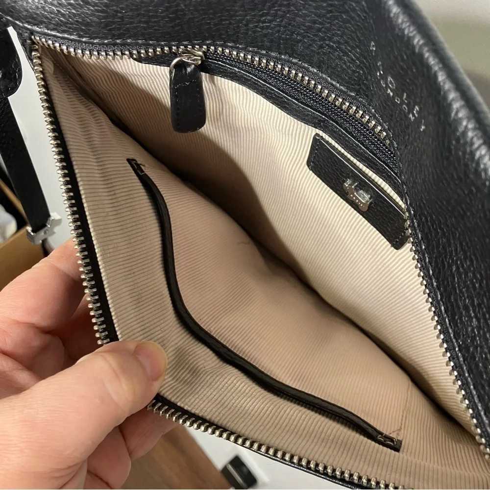 Radley London‎ black leather Wilton Way Crossbody bag small/medium